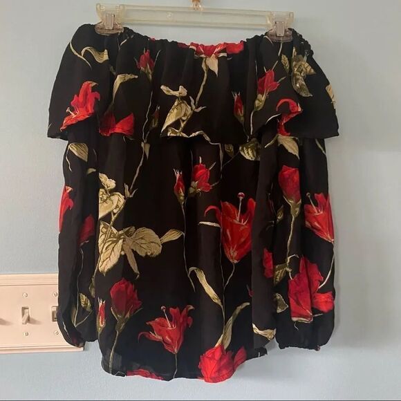 Charlotte Russe Floral Off the Shoulder Top - Picture 1 of 5
